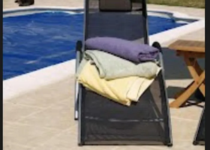 Bed and Breakfast Maison Sarrau