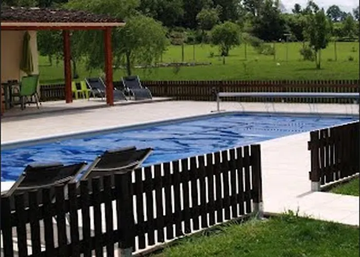 Maison Sarrau Bed and Breakfast 3*